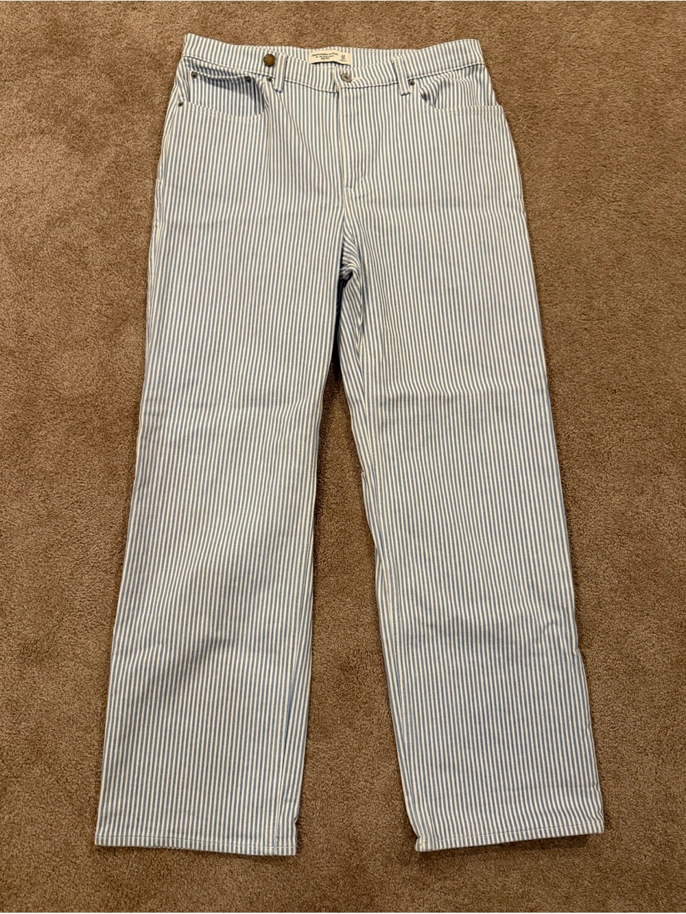 Abercrombie 90s Relaxed High Rise Railroad Stripe Jeans 32 14R